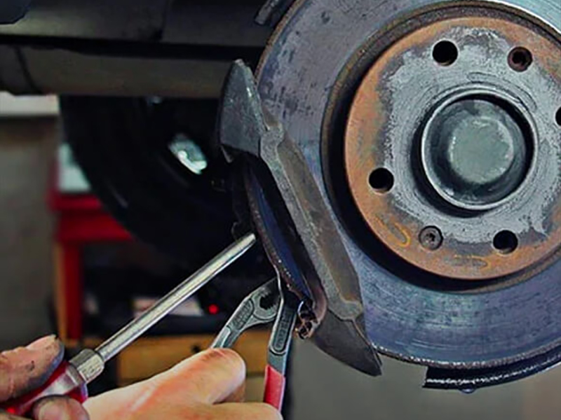 機械のメンテナンスとメンテナンス